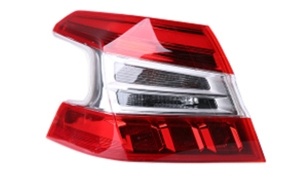 Peugeot 408 lámpara de cola