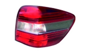 M-CLASS ML164 TAIL LAMP(WHITE/OUTER)