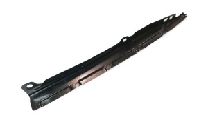 AUDI Q3 '13-'16  front fender mounting bracket