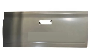 TFR '02-'05/DMAX '02-05Tail PANEL