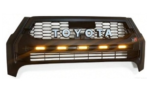 HILUX'21 ROCCO GR GRILLE WITH LAMP