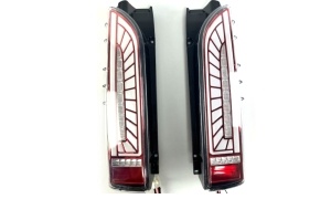 Toyota HIACE '05-'18 Tail Lamp red+white